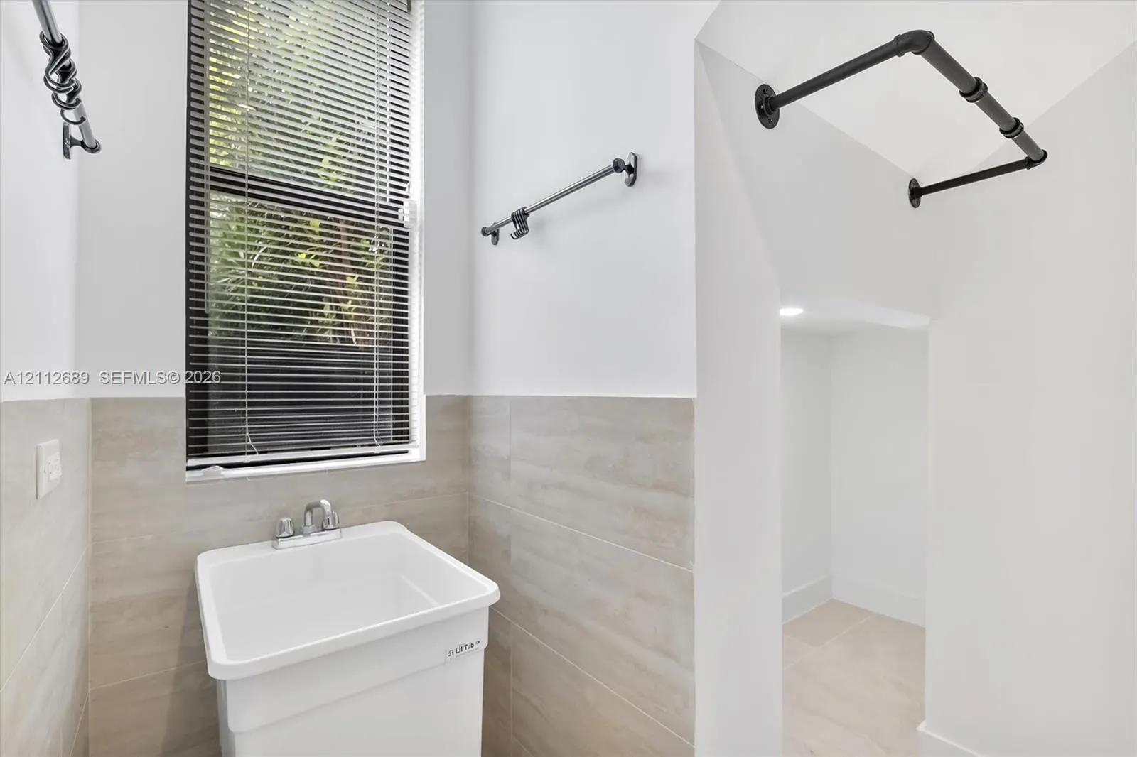 2889 SW 33rd Avenue #2889