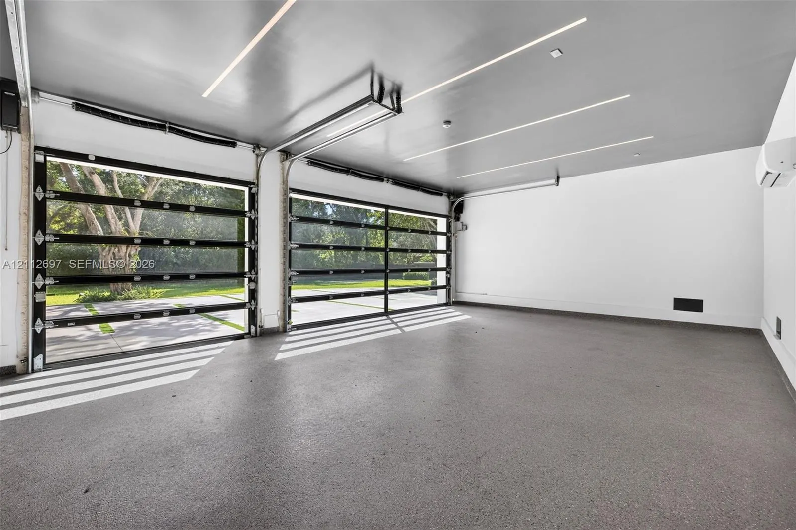 700 SW 12th Avenue