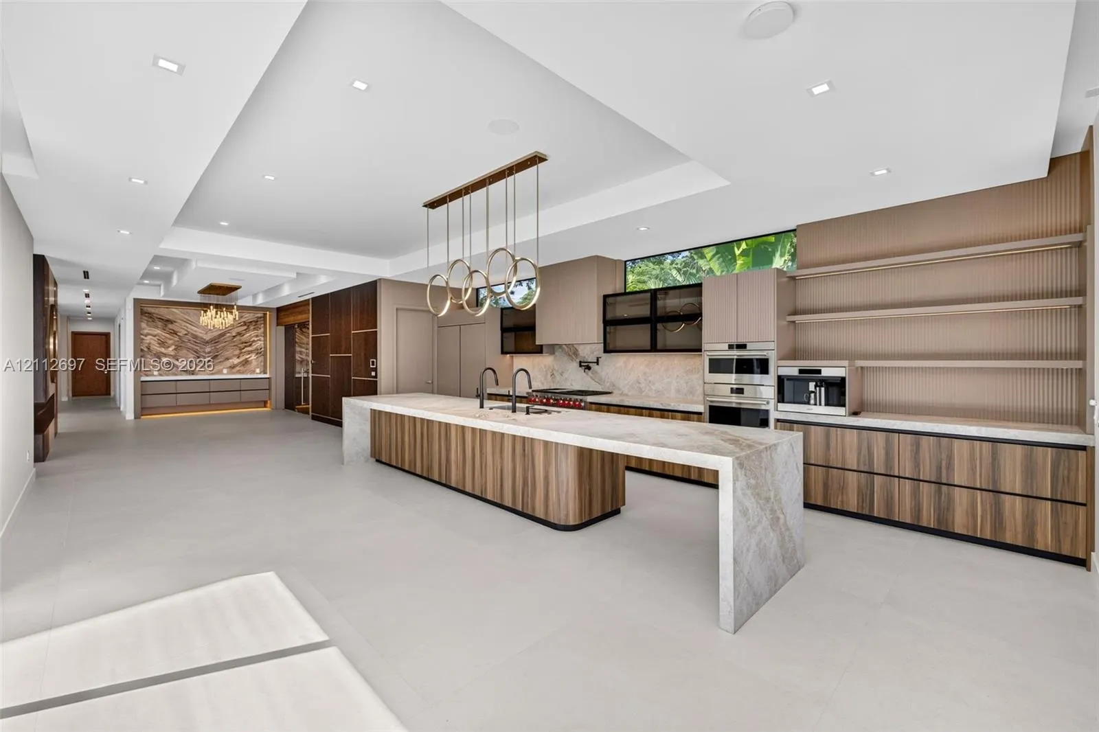 700 SW 12th Avenue