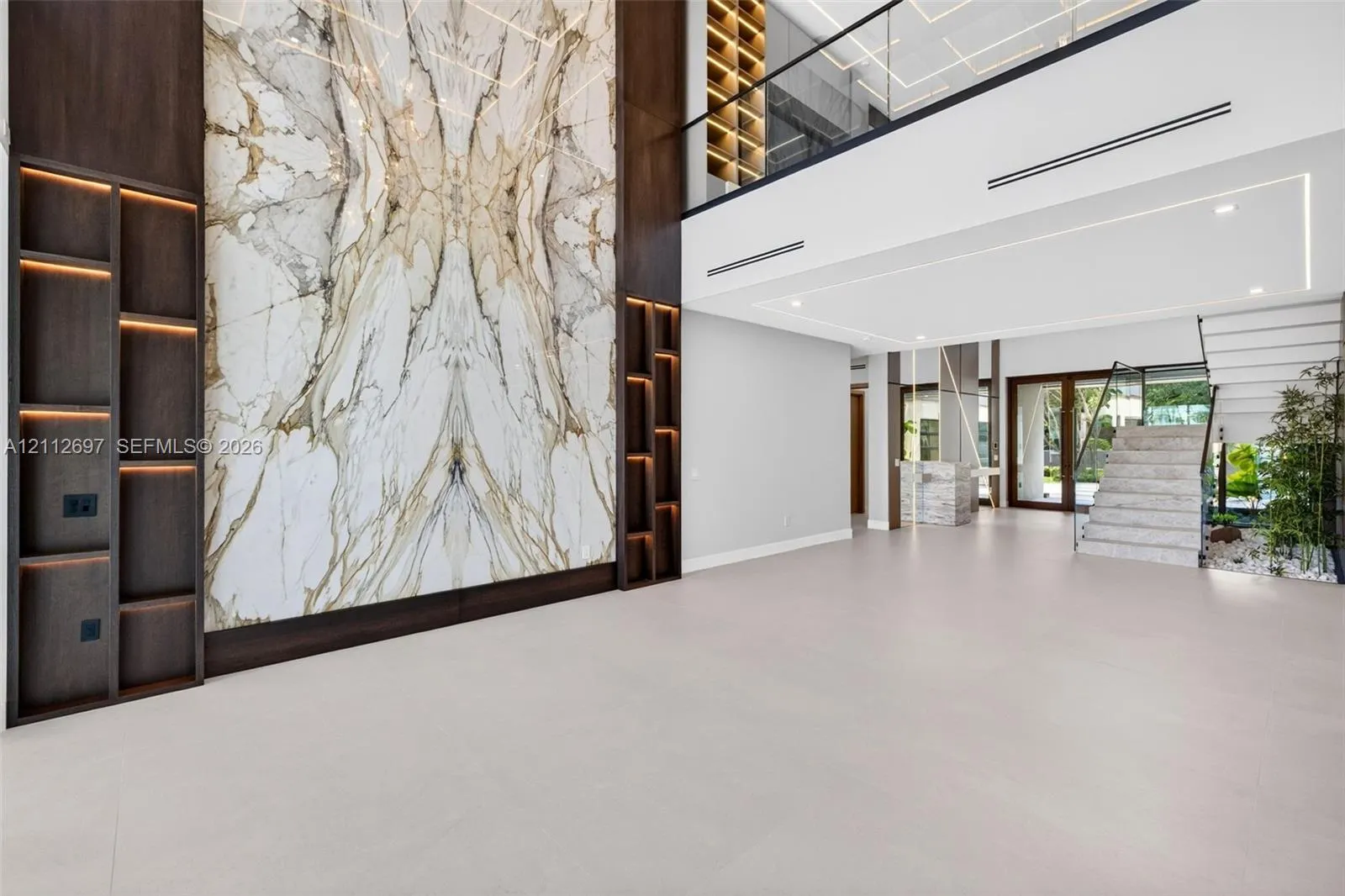 700 SW 12th Avenue