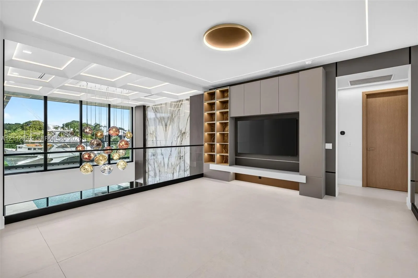 700 SW 12th Avenue