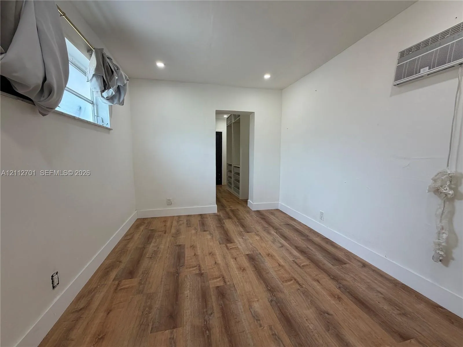 220 N 66th Avenue #B