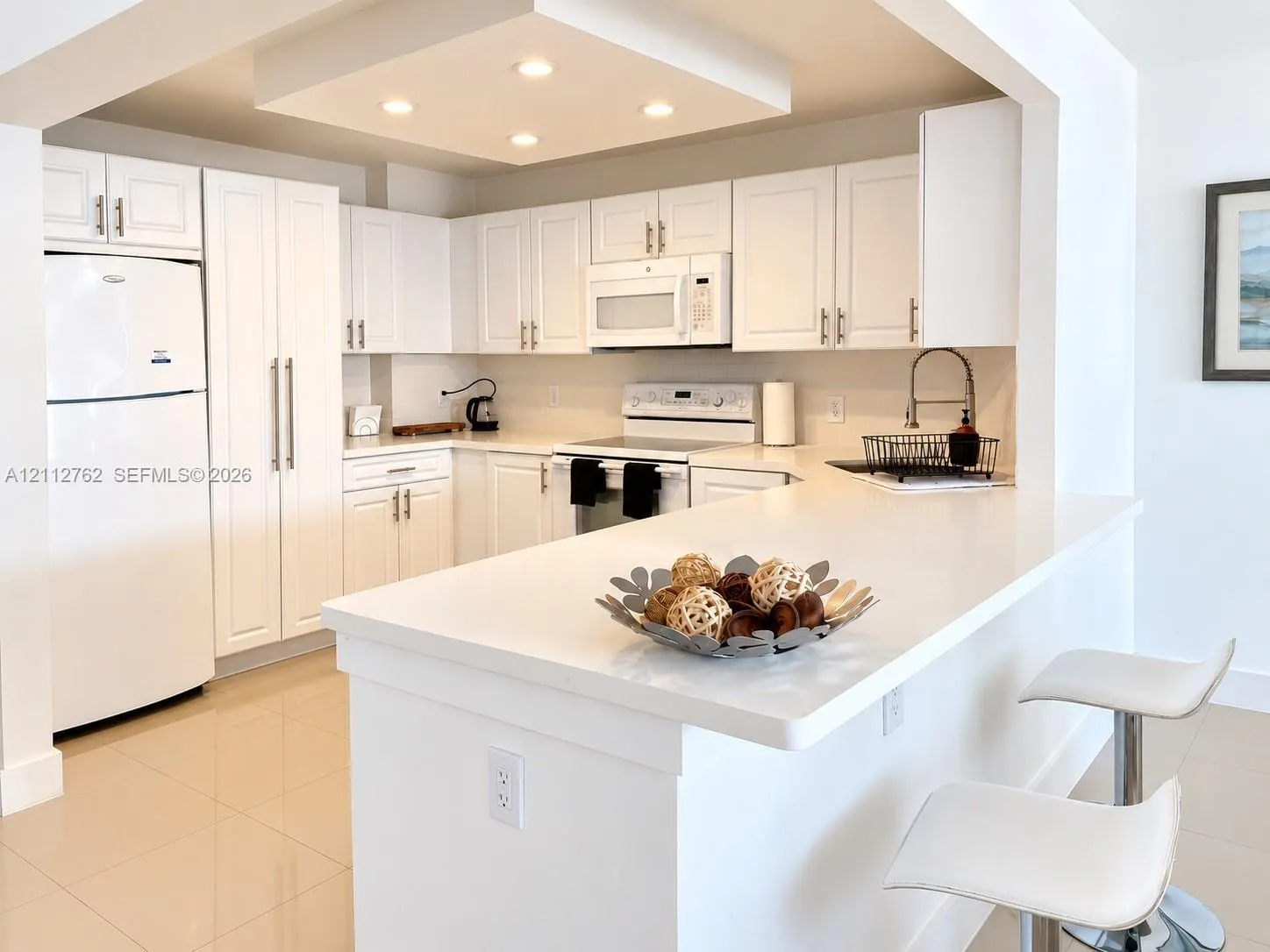 1865 S Ocean Drive #8I