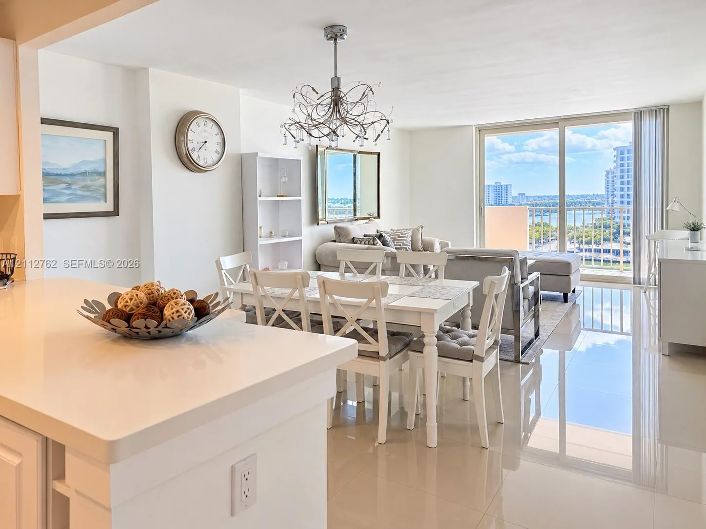 1865 S Ocean Drive #8I