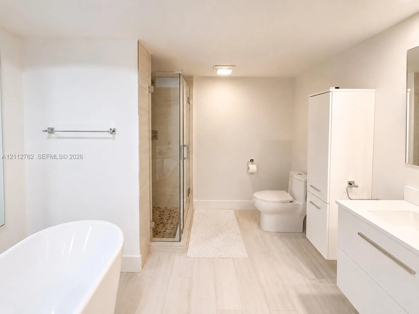 1865 S Ocean Drive #8I