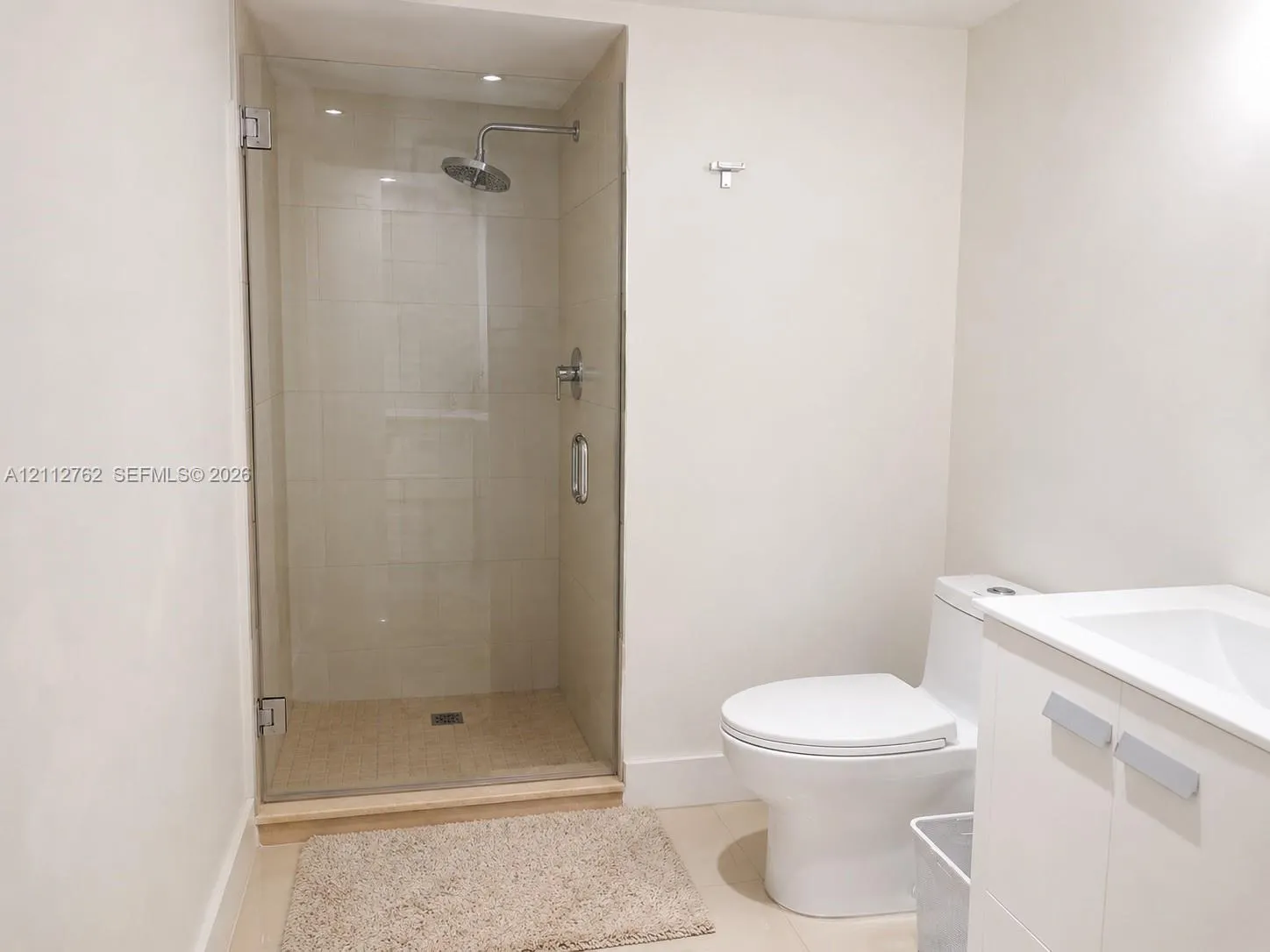 1865 S Ocean Drive #8I
