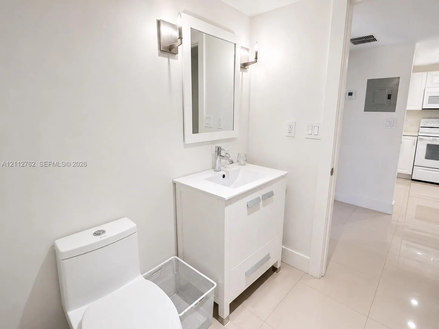 1865 S Ocean Drive #8I