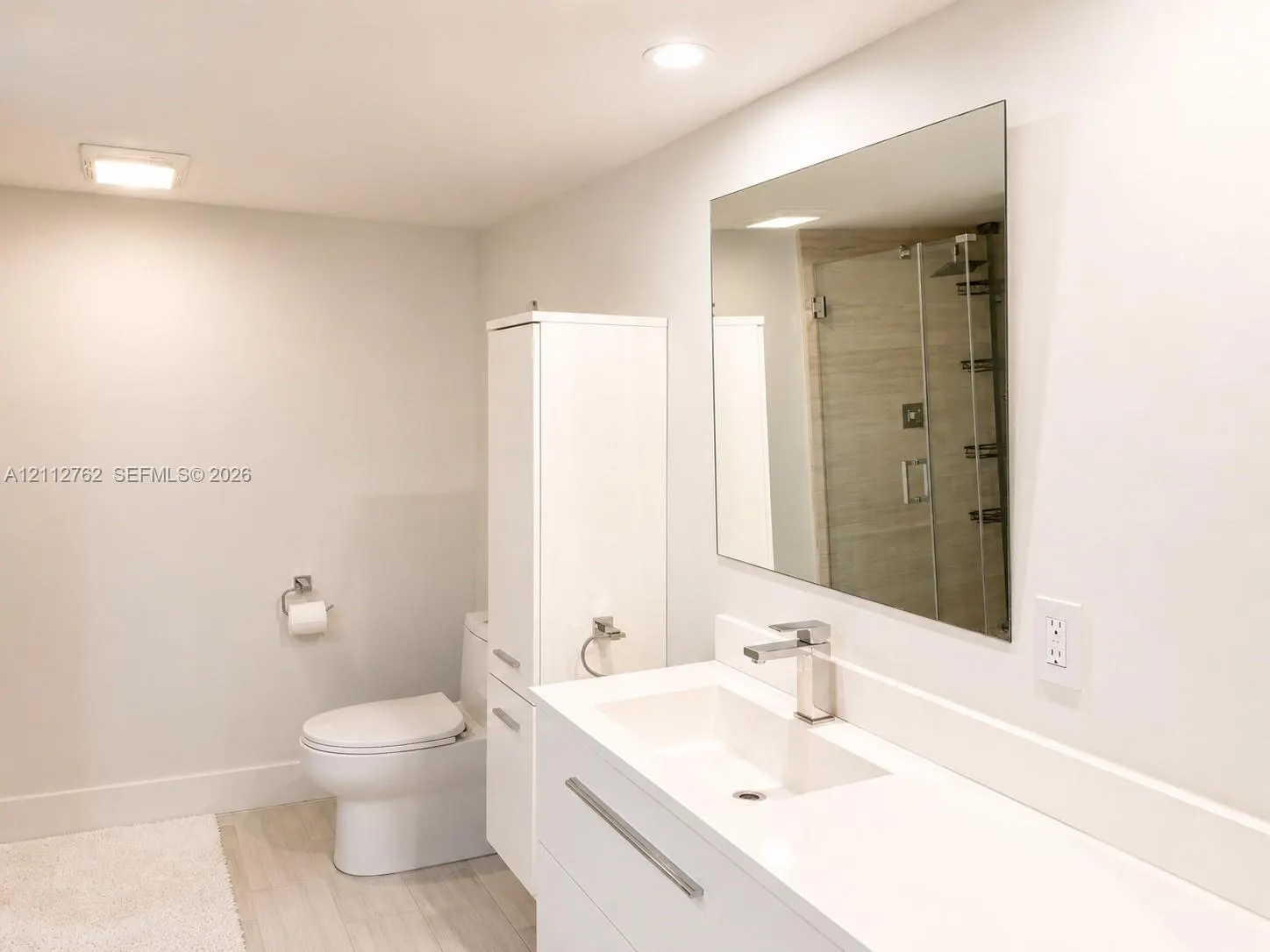 1865 S Ocean Drive #8I
