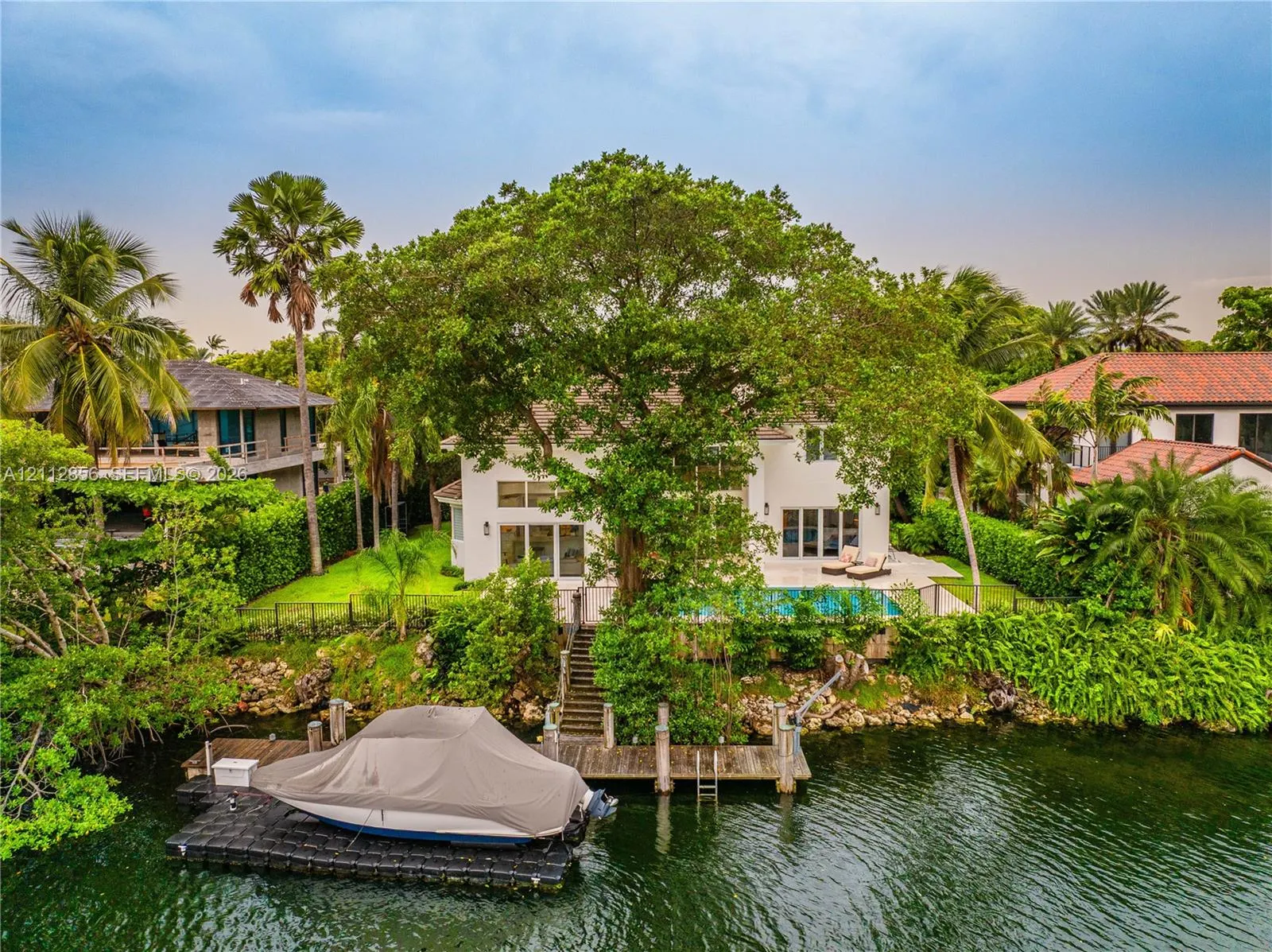 285 Las Brisas Court