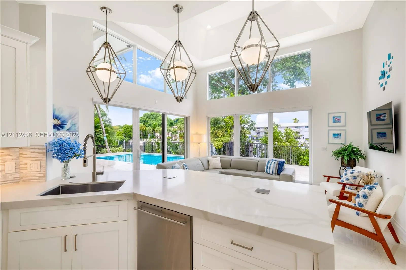 285 Las Brisas Court