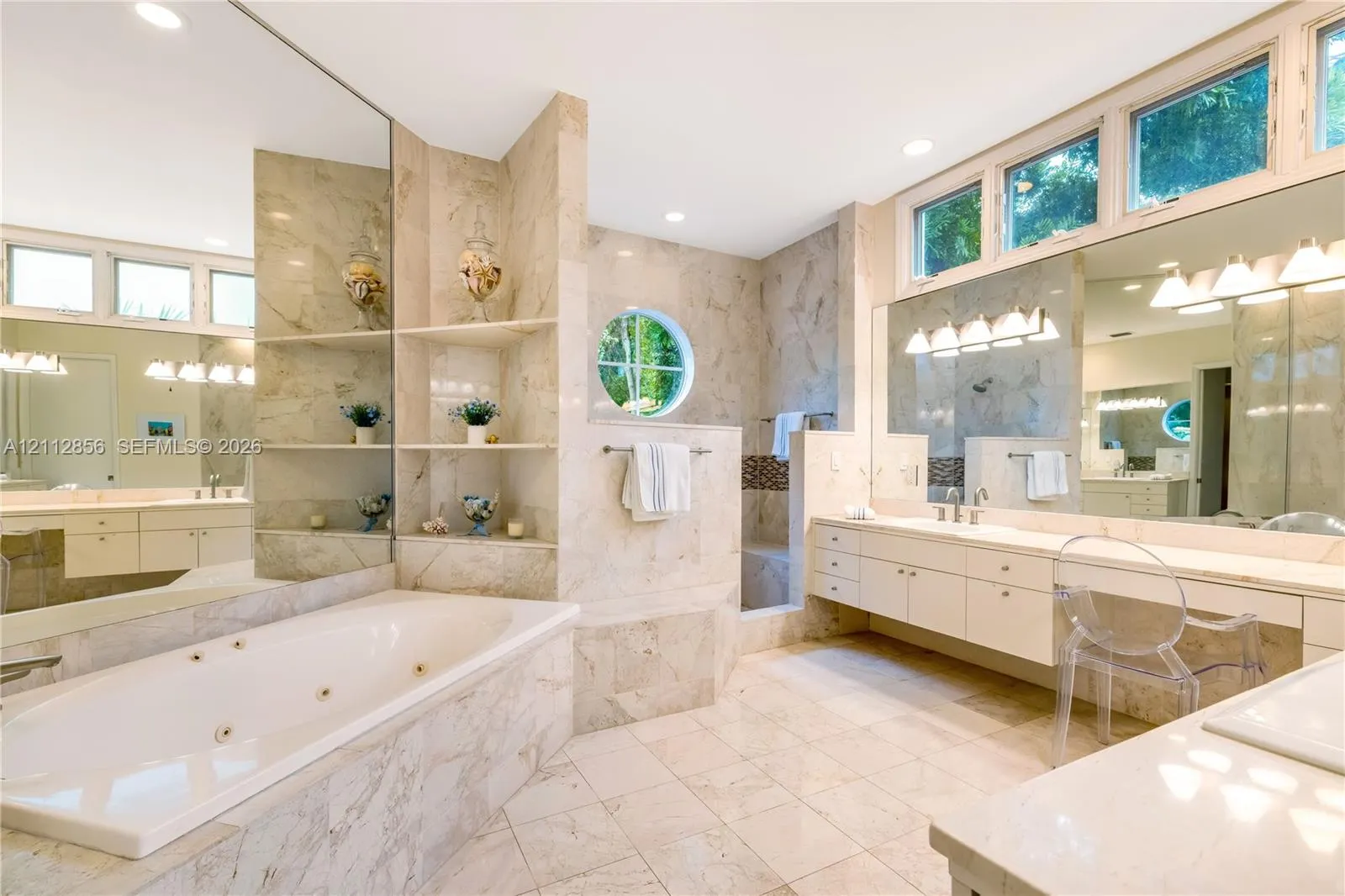 285 Las Brisas Court
