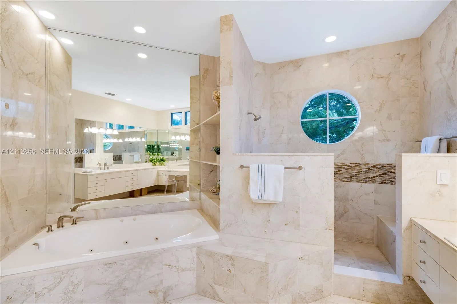 285 Las Brisas Court