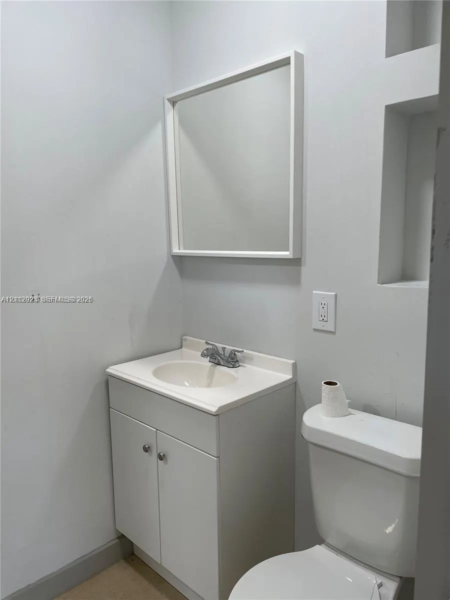 736 NW 22nd Court #3