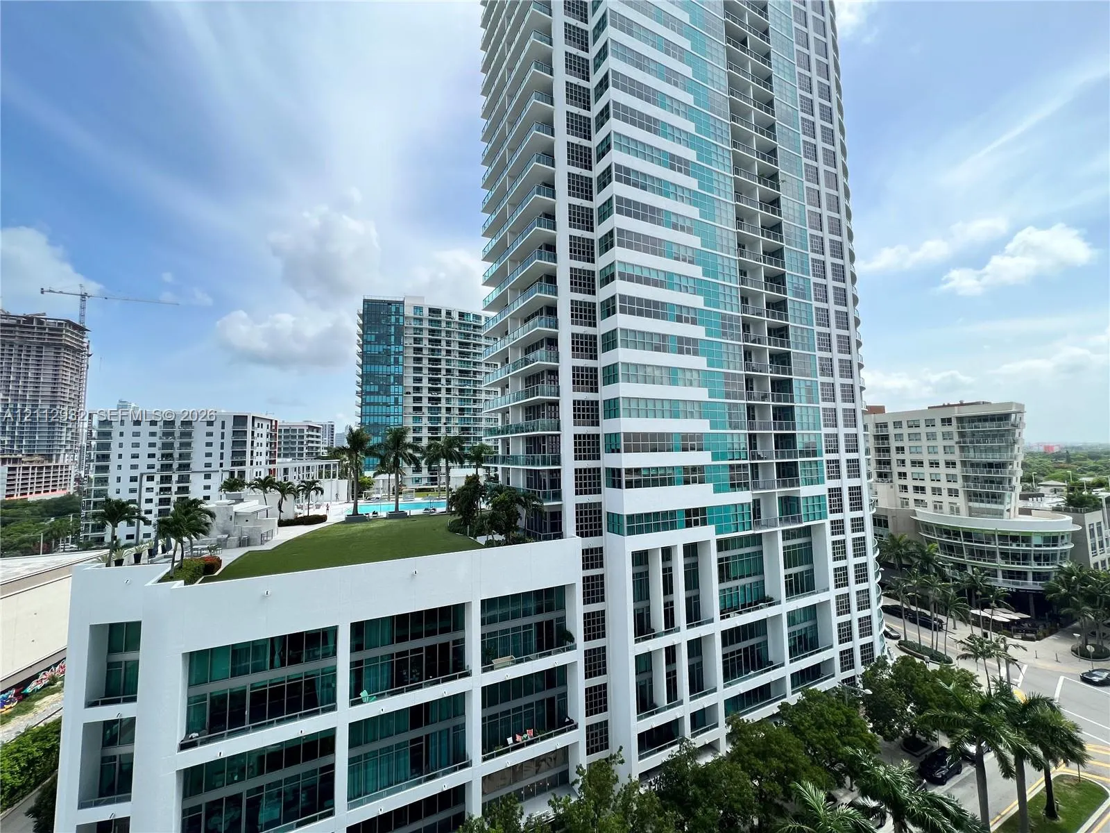 121 NE 34th Street #903