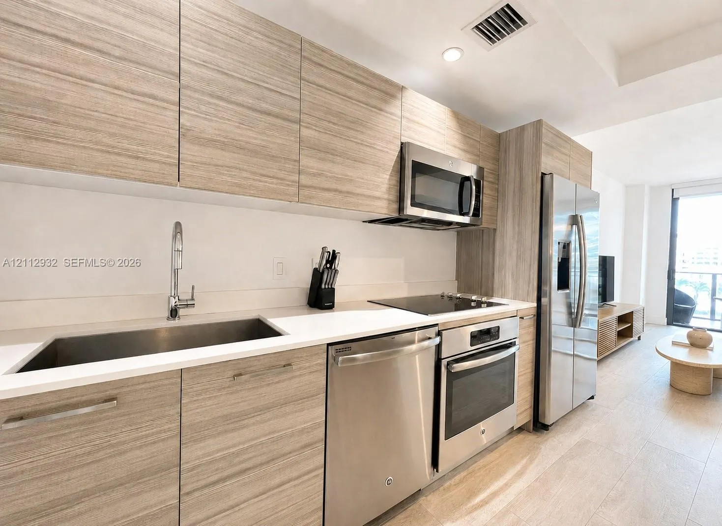 121 NE 34th Street #903