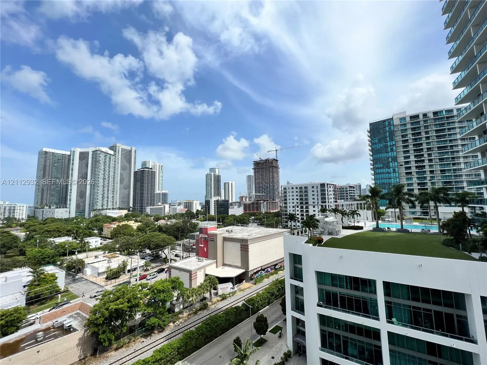 121 NE 34th Street #903