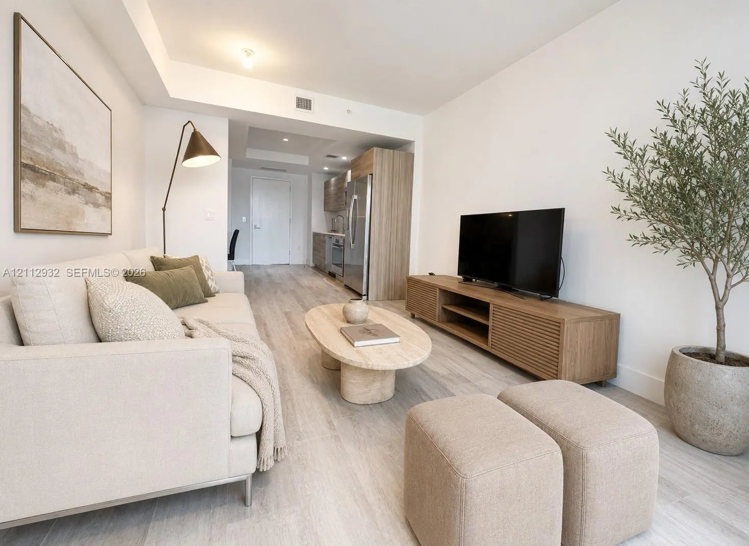 121 NE 34th Street #903
