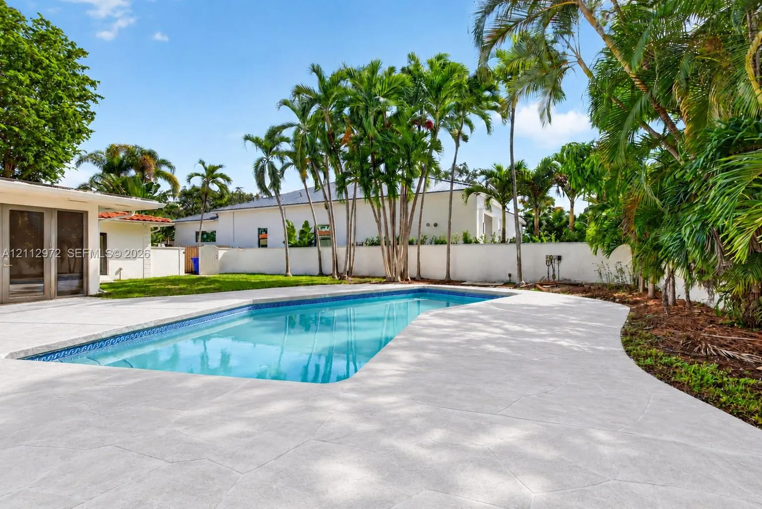 549 NE 12th Avenue #0