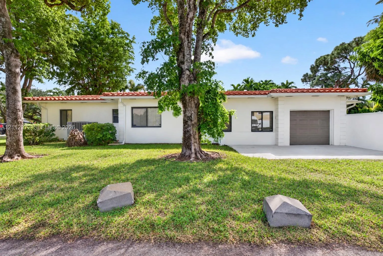 549 NE 12th Avenue #0