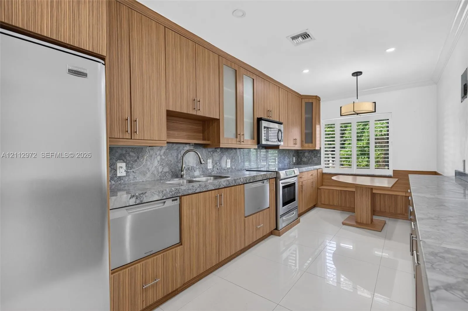 549 NE 12th Avenue #0