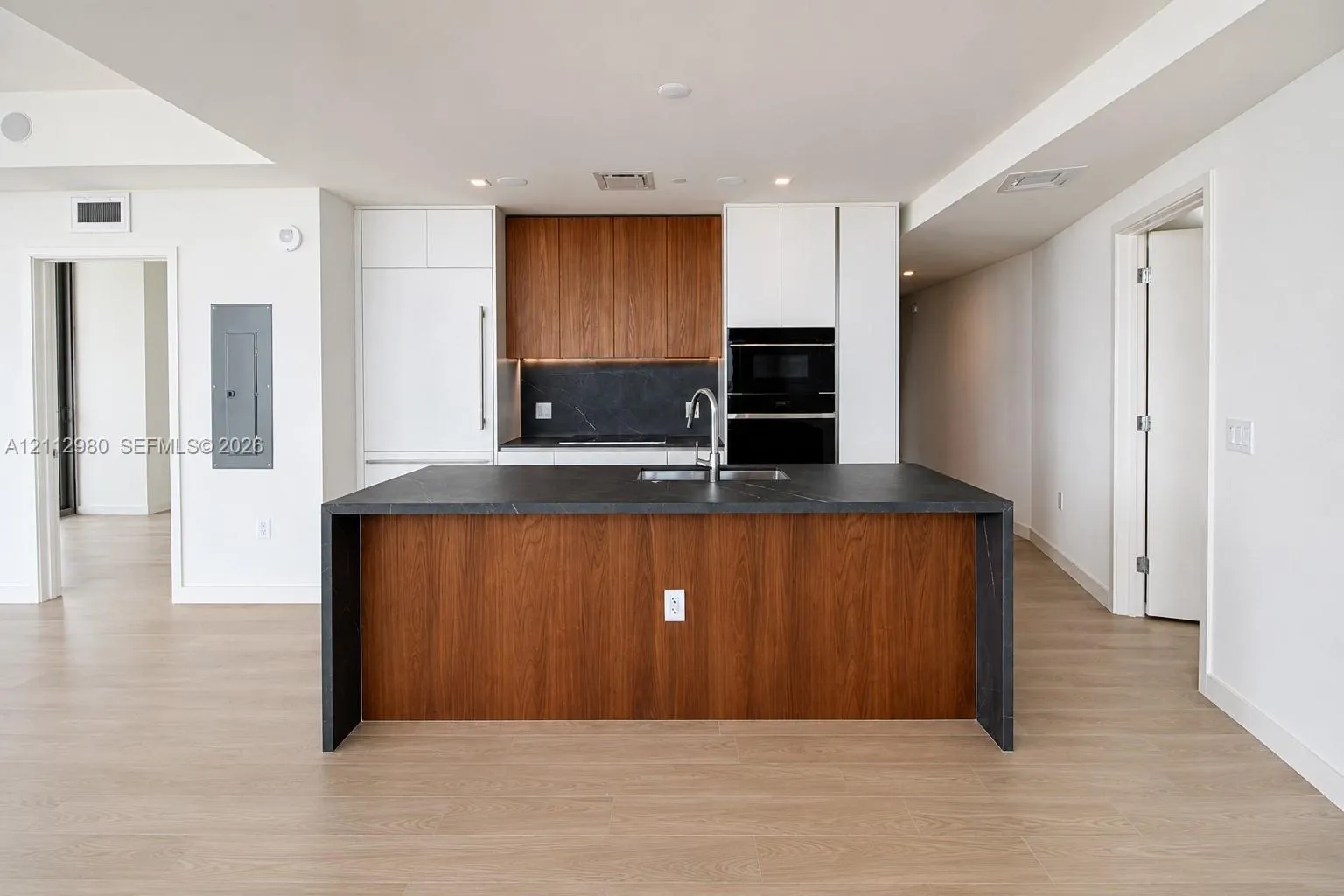 1400 Biscayne Boulevard #3301