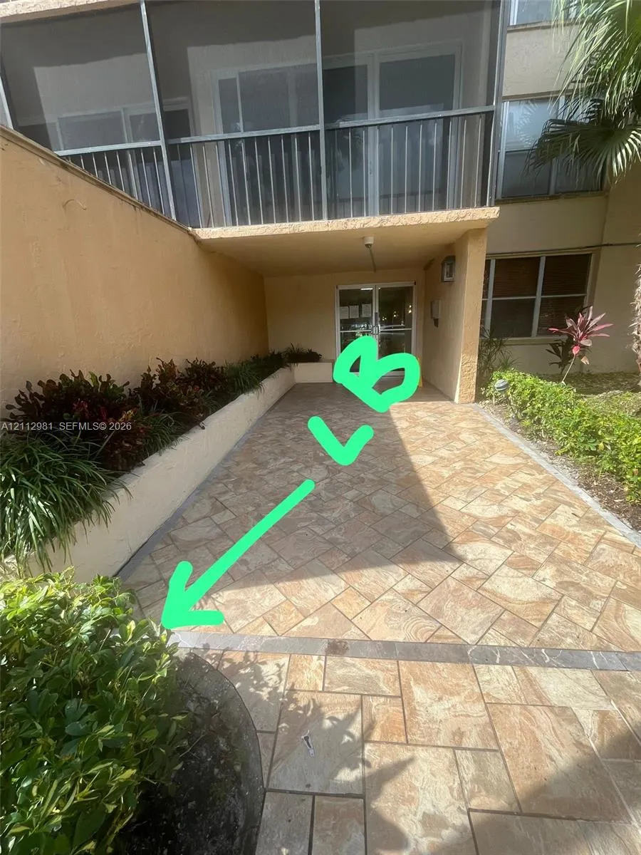 3821 Environ Boulevard #107