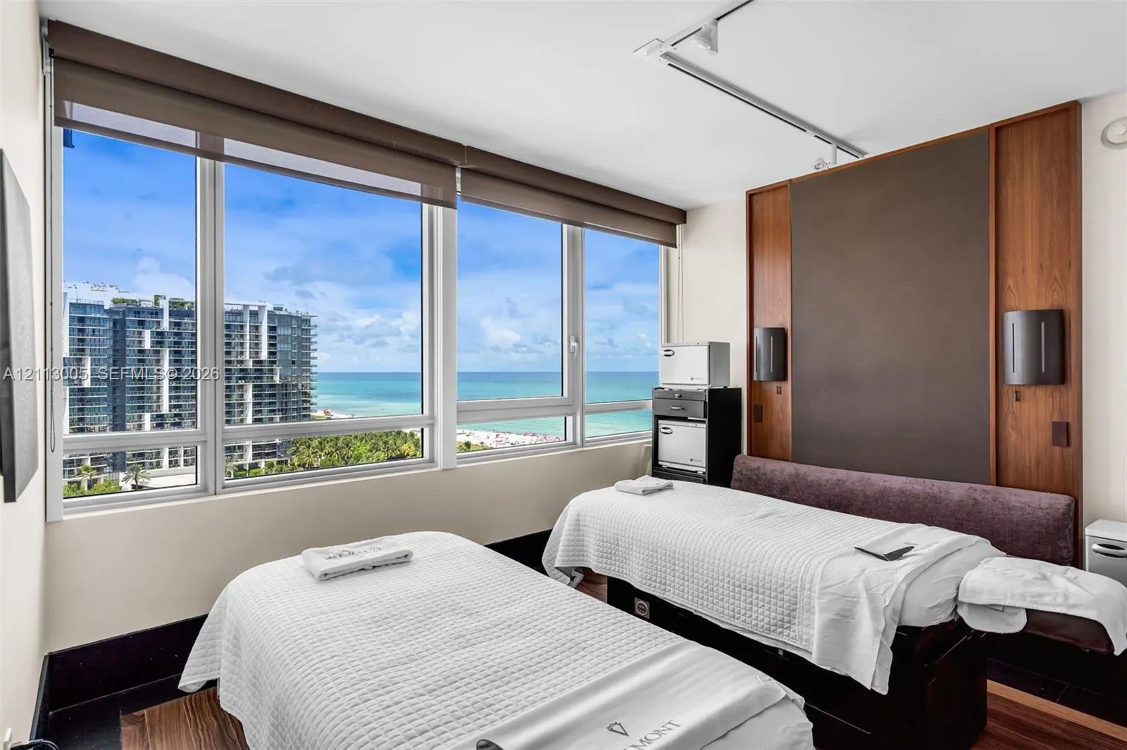 101 20th Street #1706