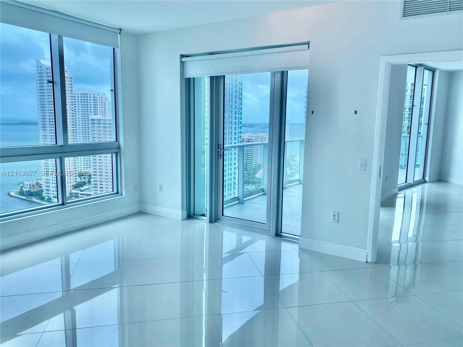 300 S Biscayne Boulevard #2710