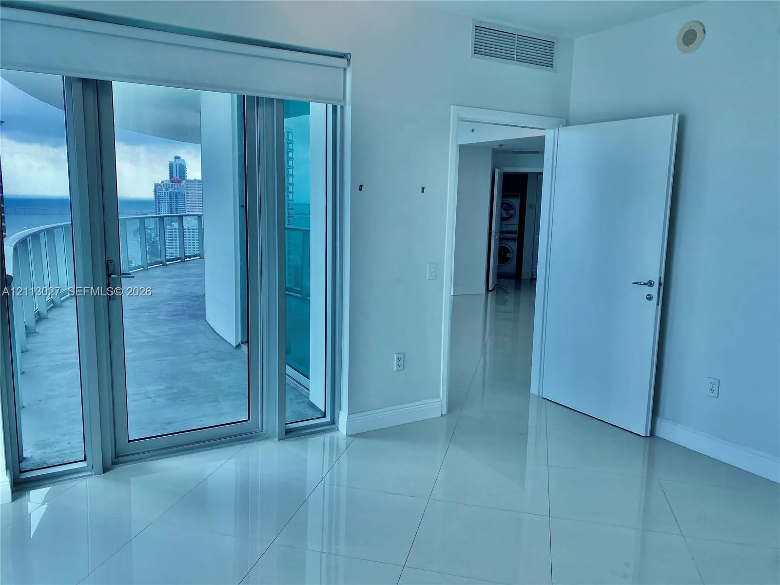 300 S Biscayne Boulevard #2710