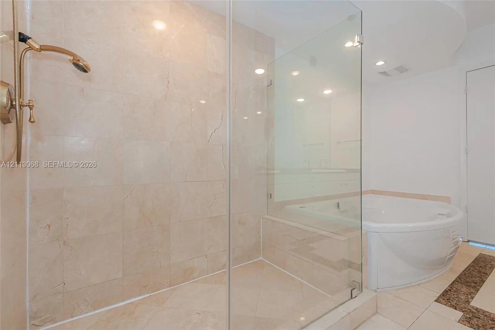 19111 Collins Avenue #1007