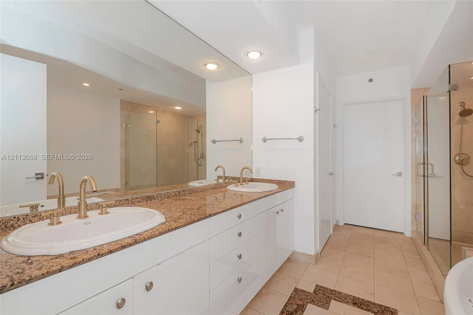 19111 Collins Avenue #1007