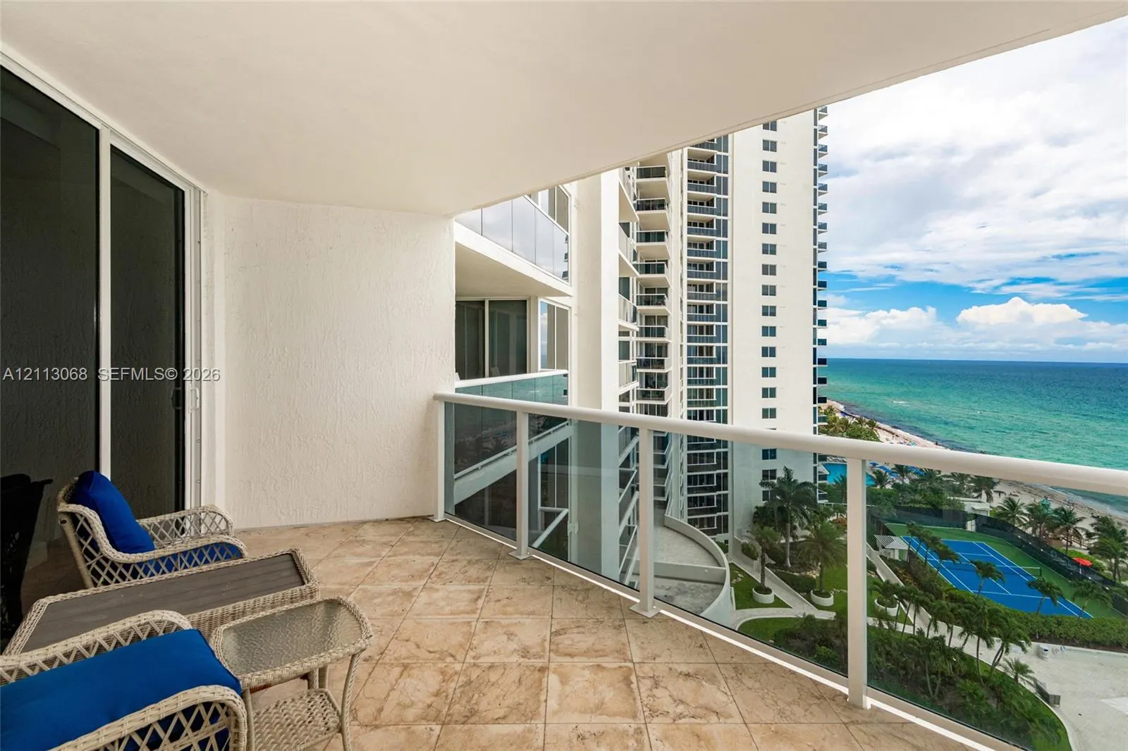 19111 Collins Avenue #1007