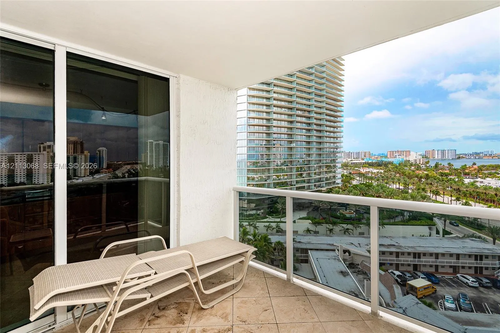 19111 Collins Avenue #1007