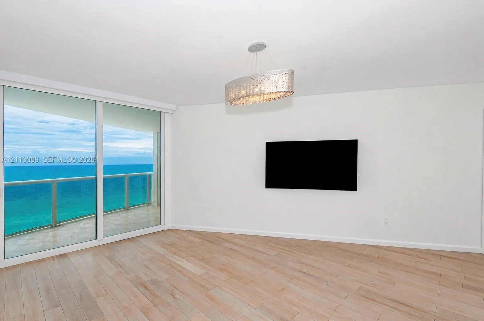 19111 Collins Avenue #1007