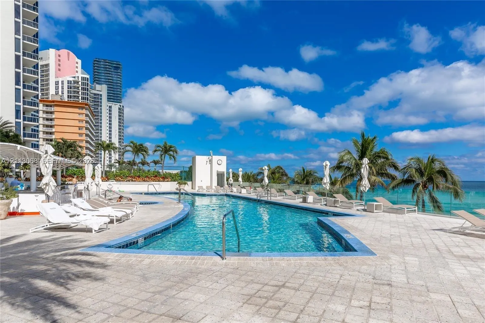 19111 Collins Avenue #1007
