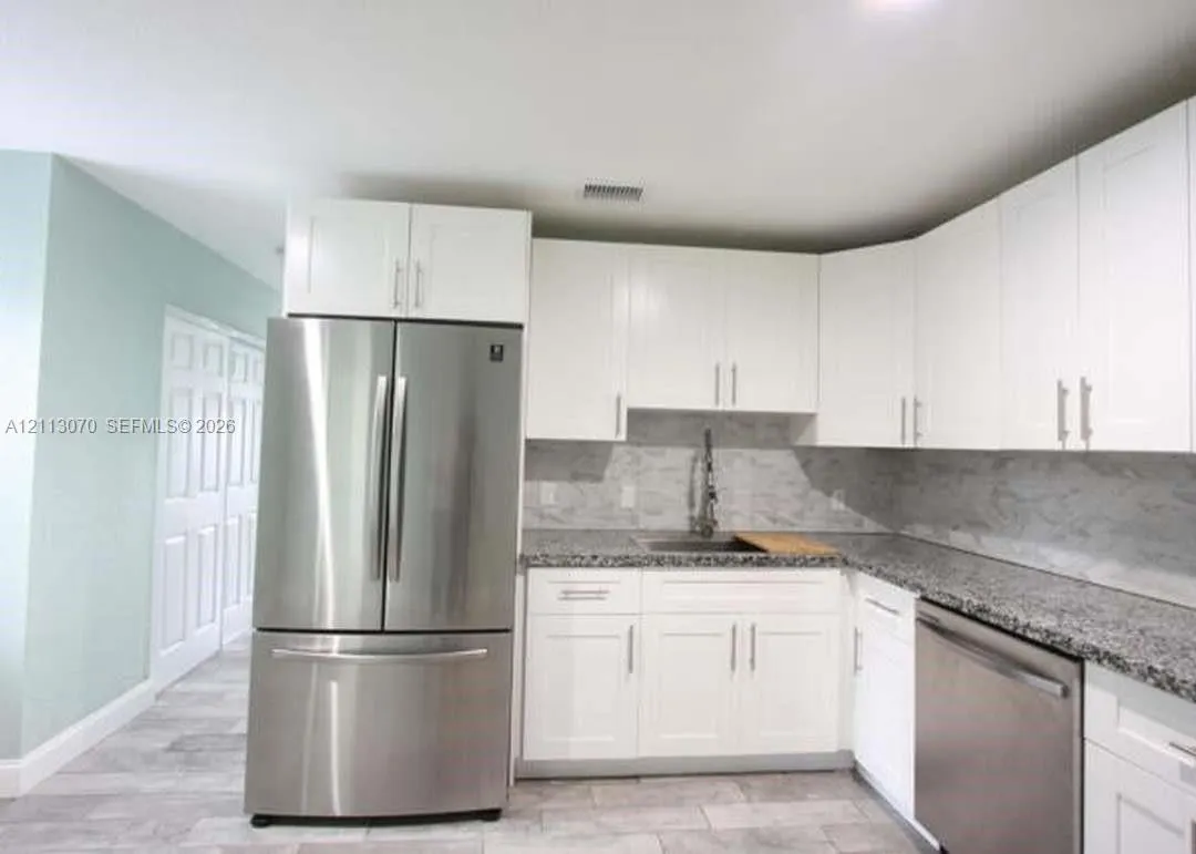 1141 Goldenrod Road #1141