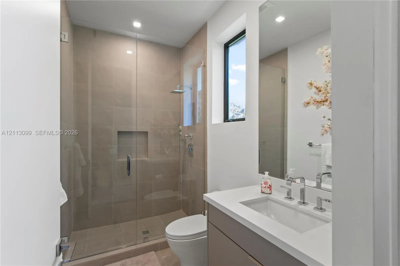 922 NE 78th Street