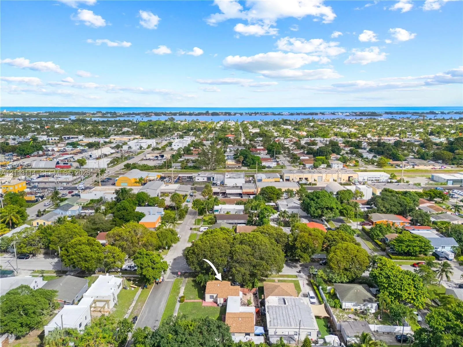 702 Fernwood Drive