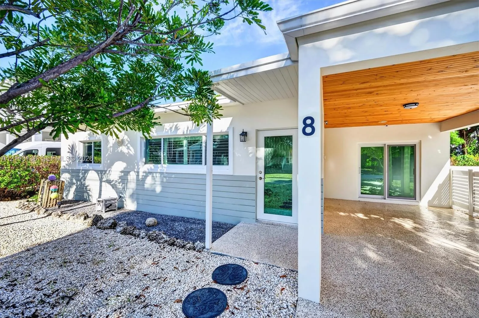 8 Ocean View Boulevard