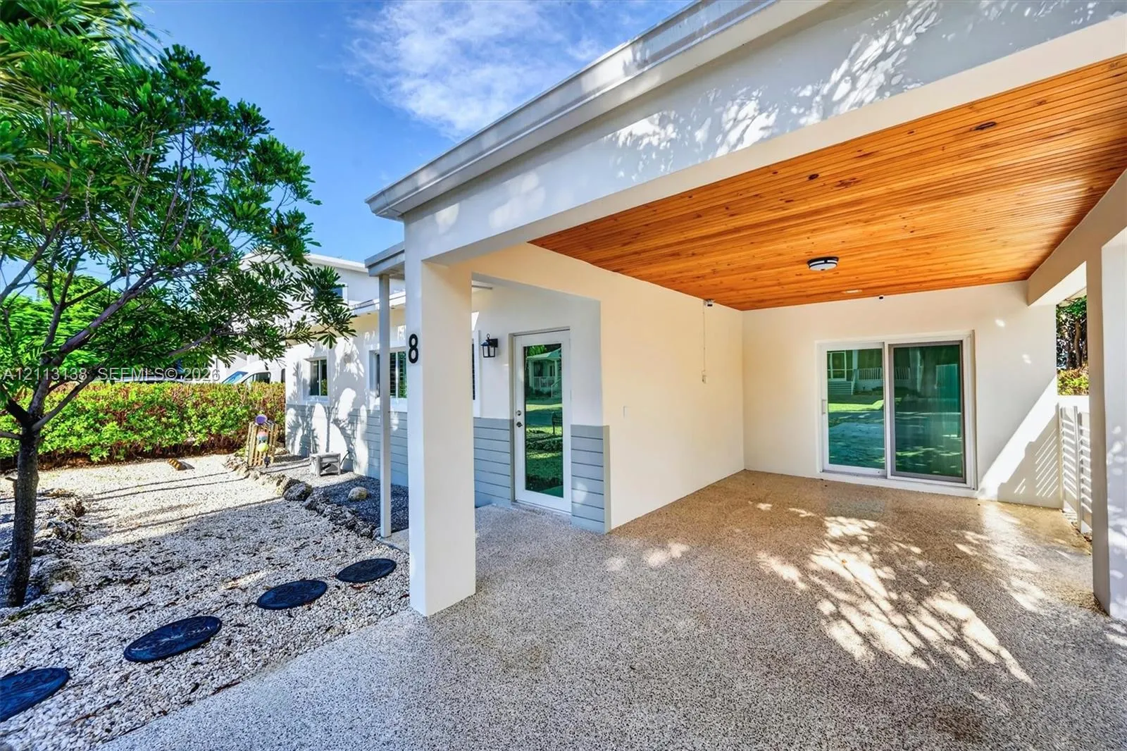 8 Ocean View Boulevard