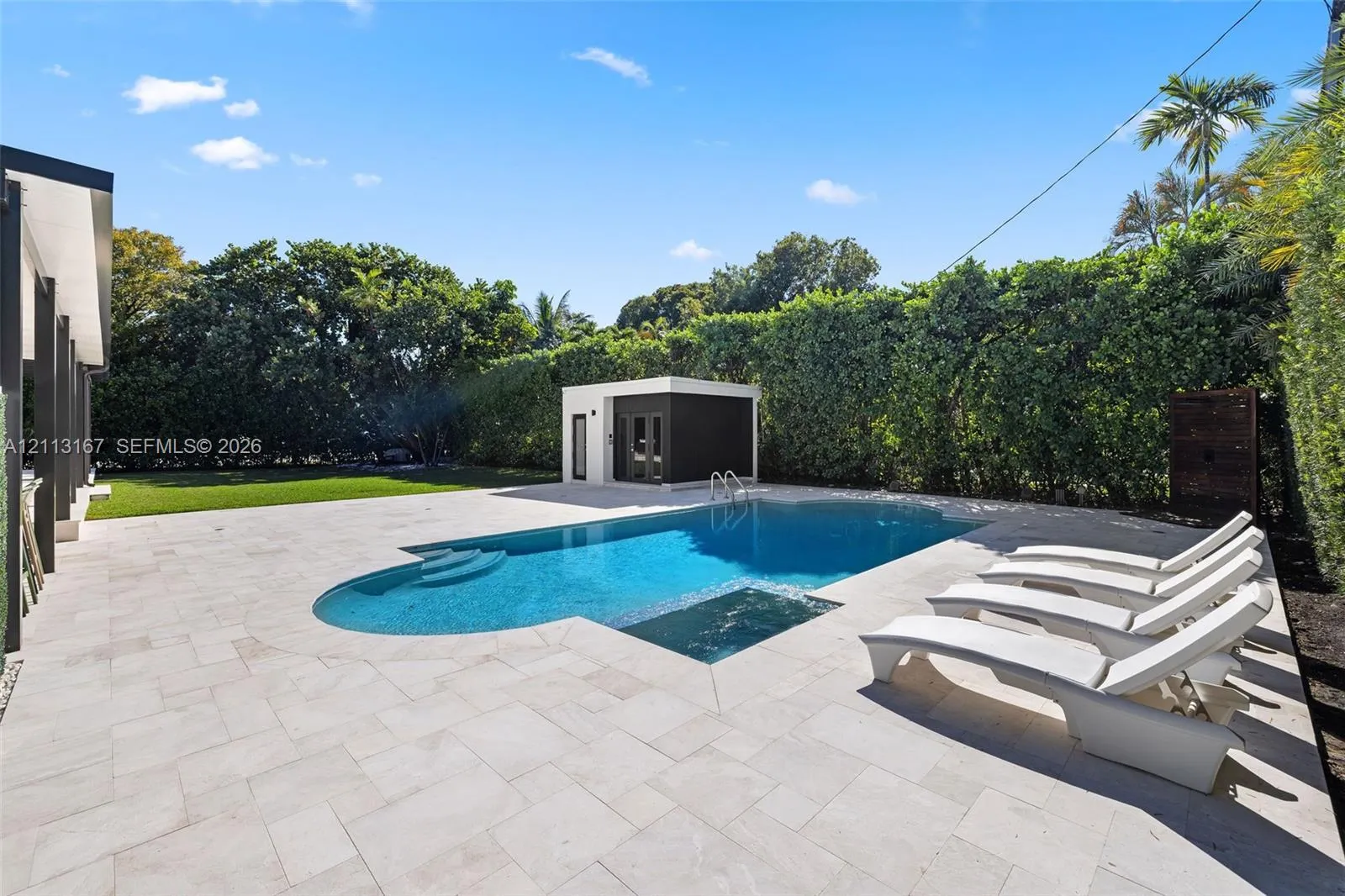 1278 W 27th Street