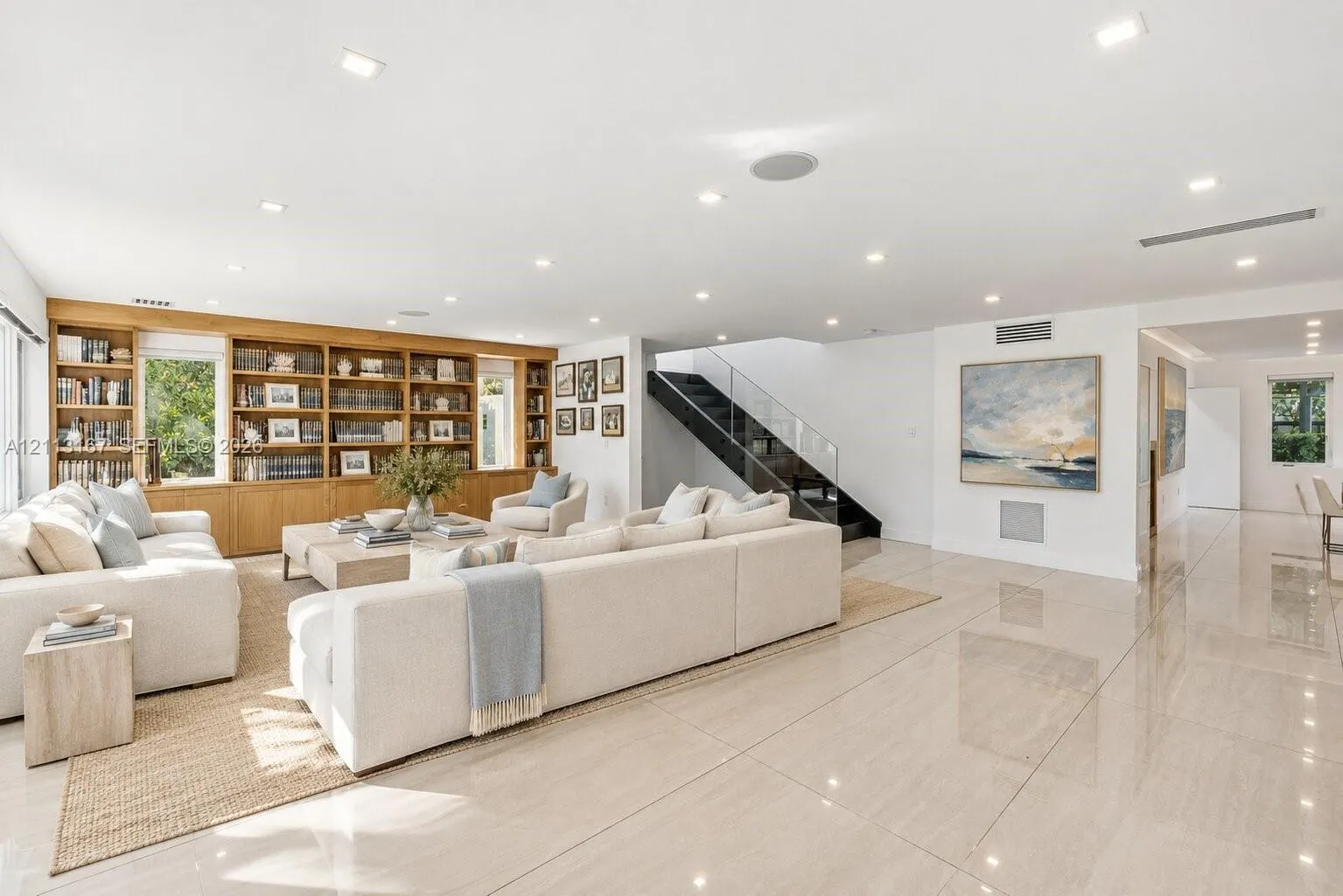 1278 W 27th Street