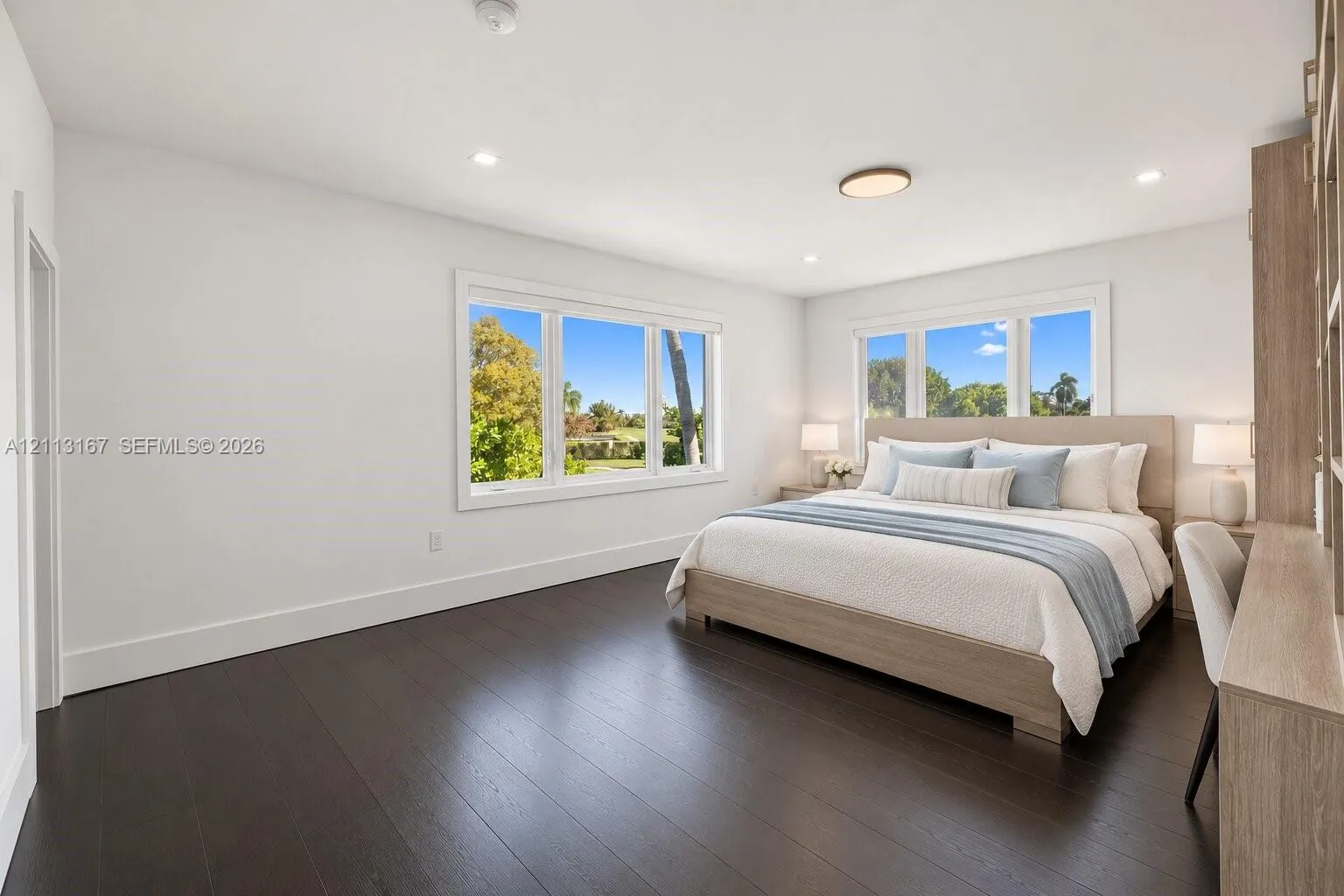 1278 W 27th Street