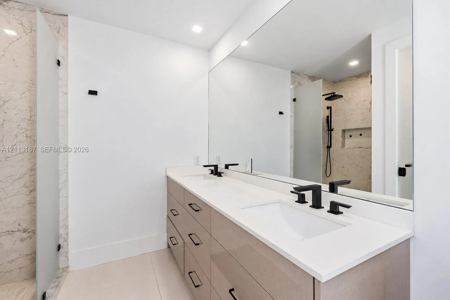 1278 W 27th Street