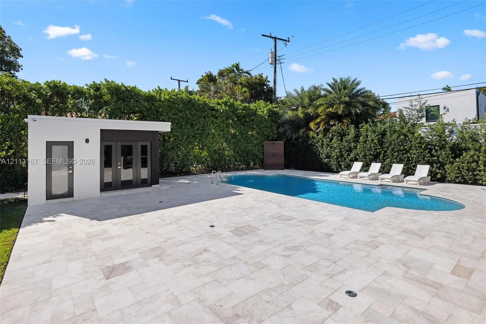 1278 W 27th Street