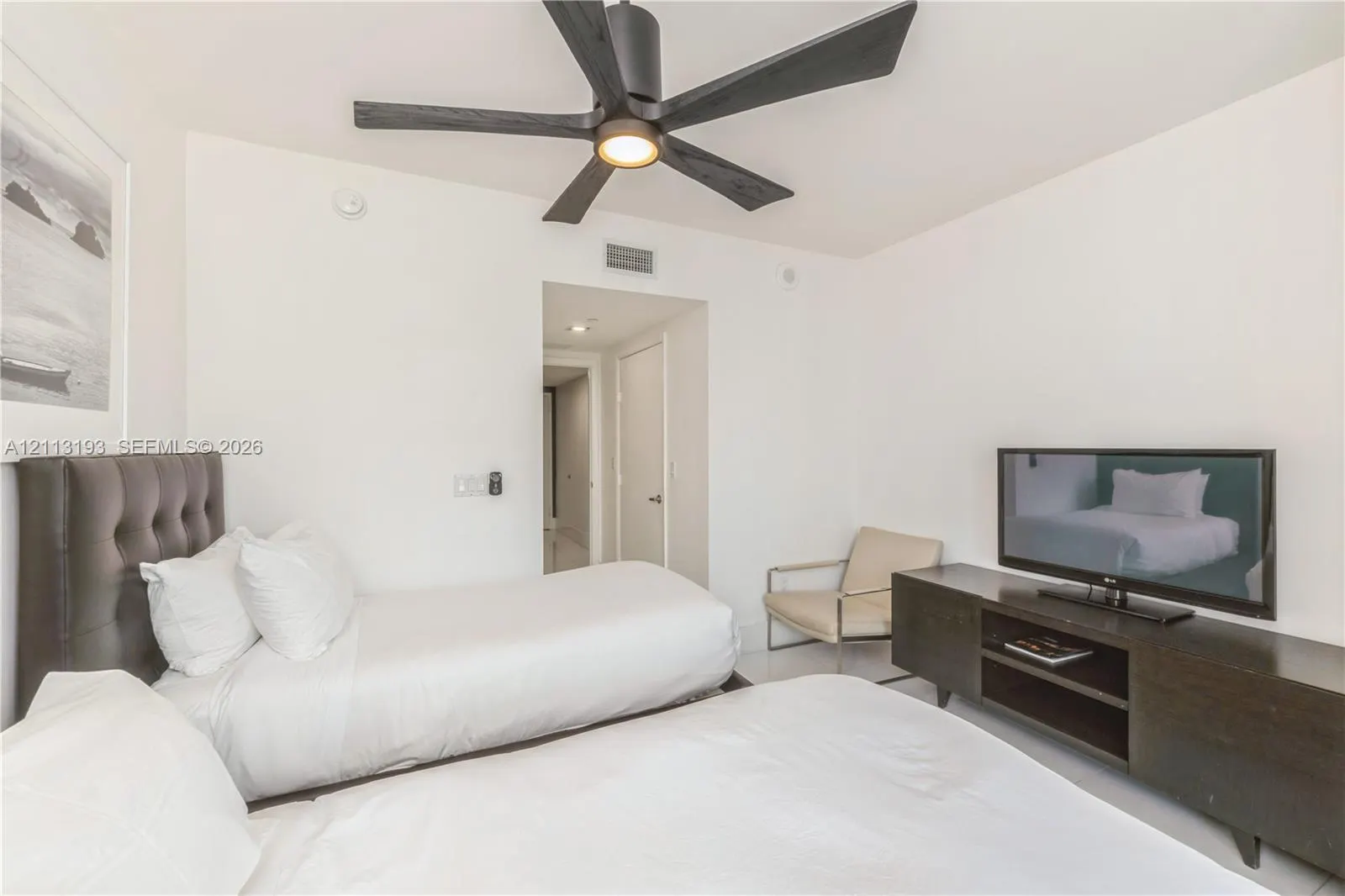 485 Brickell Avenue #3704
