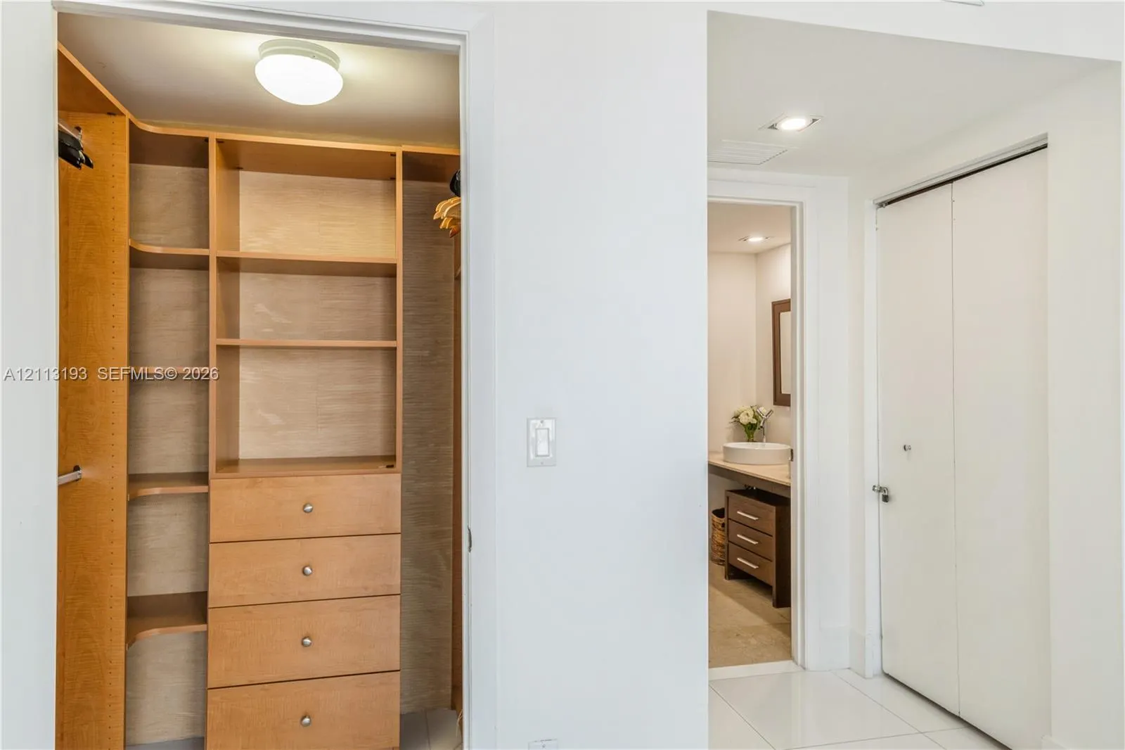 485 Brickell Avenue #3704