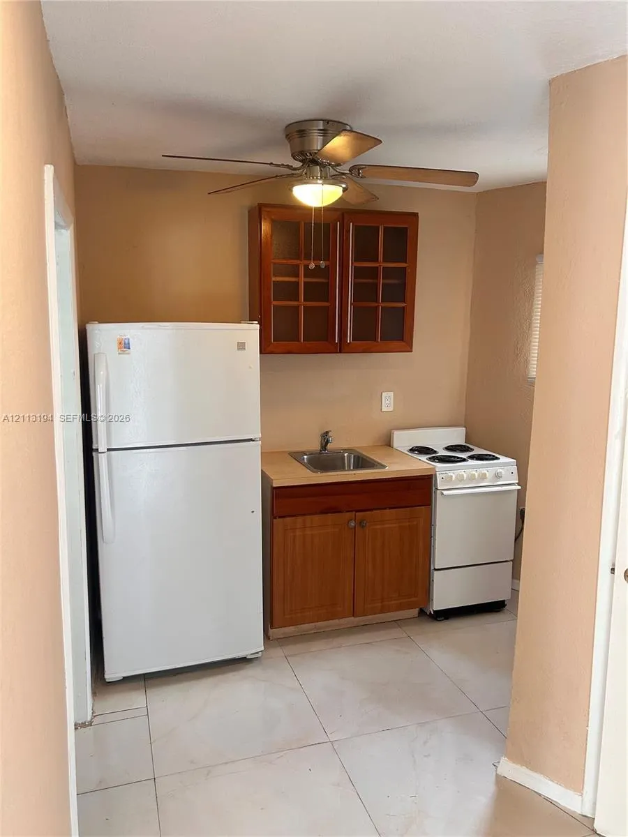 125 NW 193rd Street #2