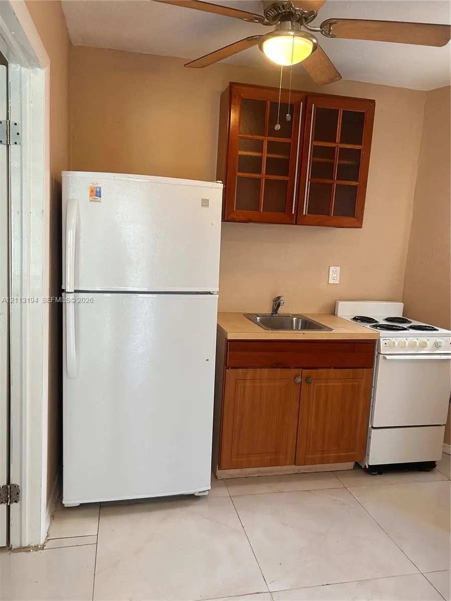 125 NW 193rd Street #2