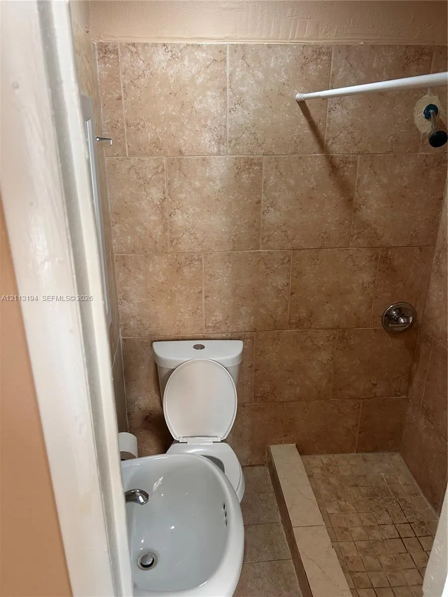125 NW 193rd Street #2